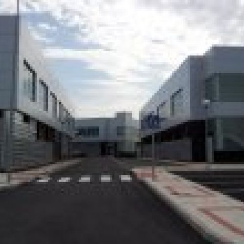 Oficinas, locales y garajes en Revilla de Camargo V
